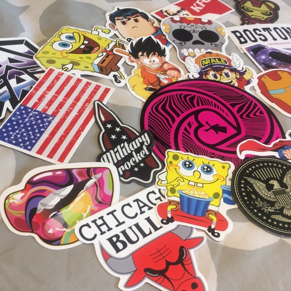 8 mystery stickers 👻 - Picture 2 of 3